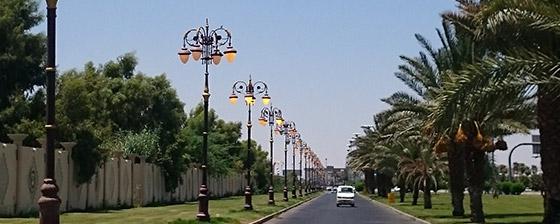 تنفيذ شبكات الكهرباء وإنارة الطرق